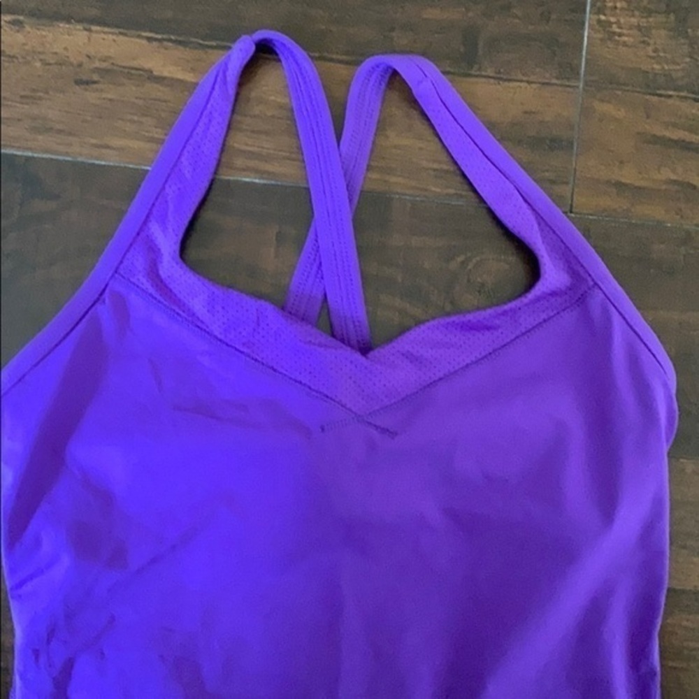 Lorna Jane Top - Picture 2 of 8